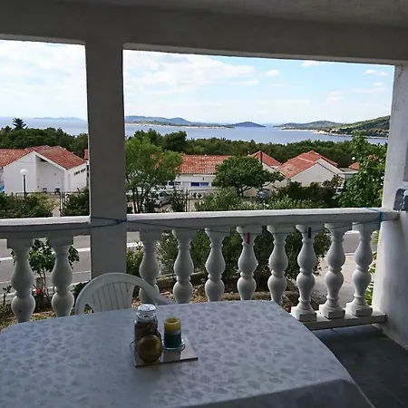 Apartmani Kocka Primosten Exterior photo
