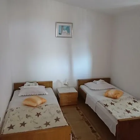 Apartmani Kocka Primosten Exterior photo