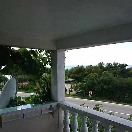 Apartmani Kocka Primosten Exterior photo