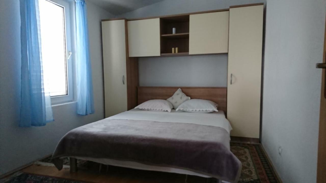 Apartmani Kocka Apartment *