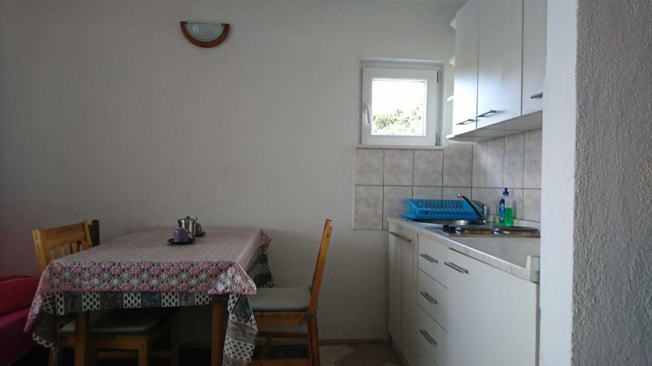 Apartmani Kocka Apartment *