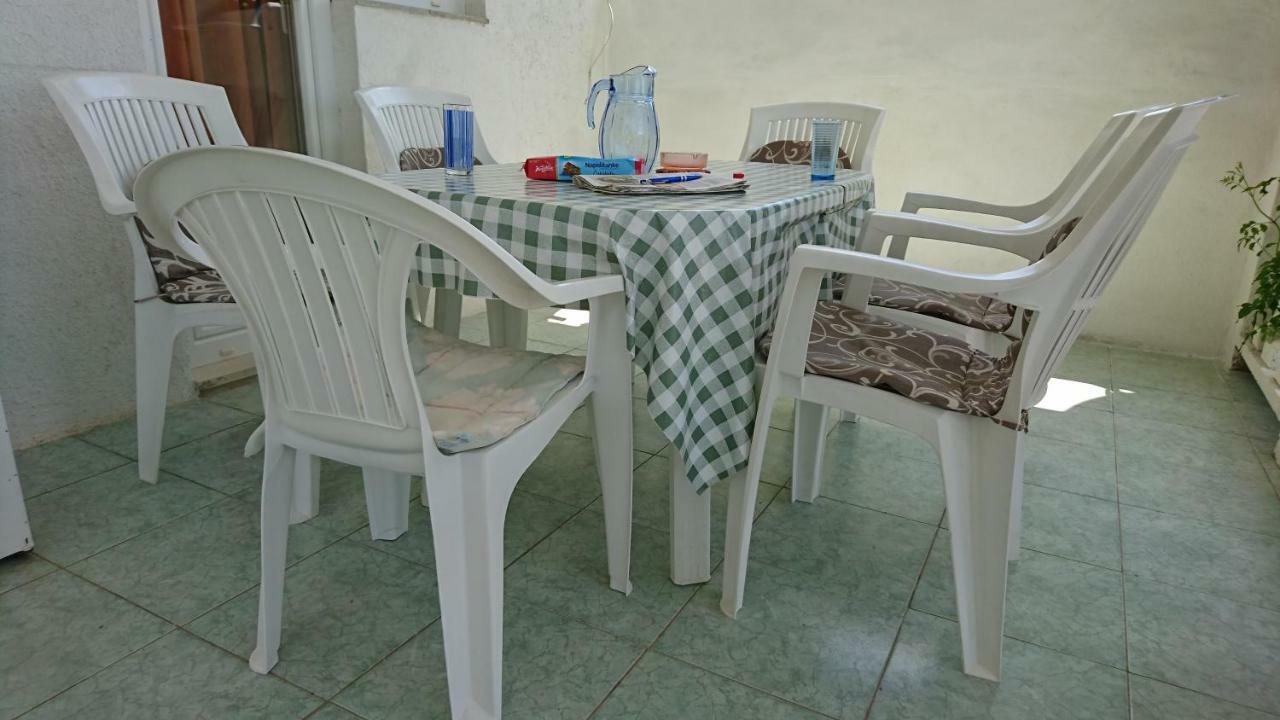 Apartmani Kocka Apartment *