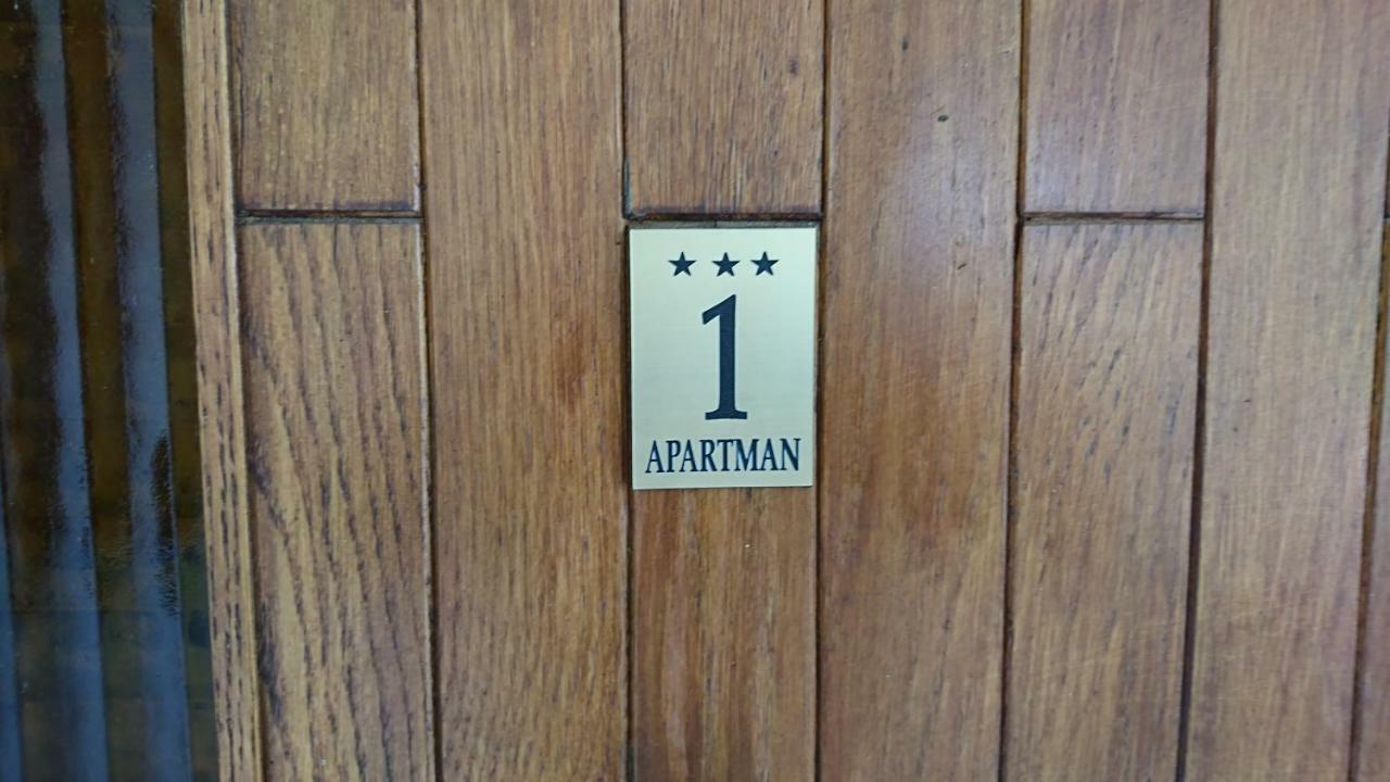 Apartmani Kocka Apartment *